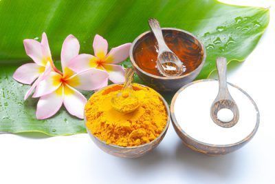 Mascarillas de Cúrcuma: Beneficios y Recetas Naturales para una Piel Radiante