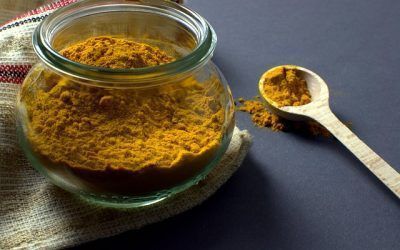 Cúrcuma y Enfermedad de Crohn: Beneficios y Cómo Usarla